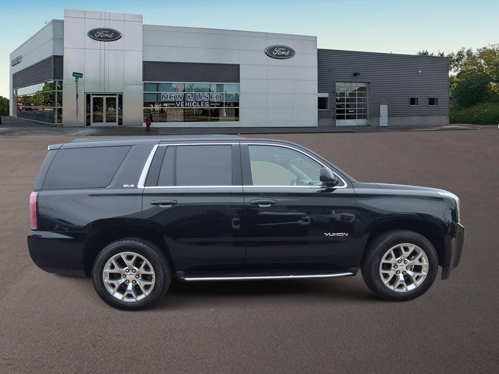 Used 2018 GMC Yukon SLE w/ SLE Value Package AWD/4WD image 10