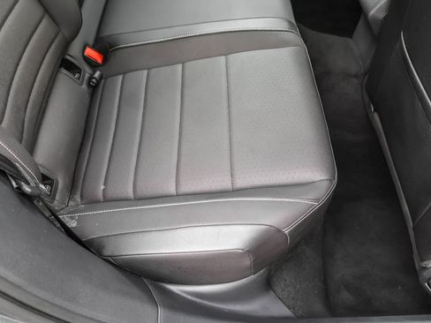 Certified 2023 Volkswagen Jetta SE FWD image 30
