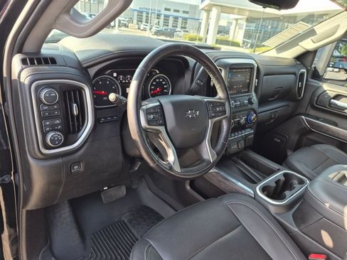 Used 2021 Chevrolet Silverado 2500 LTZ w/ LTZ Plus Package AWD/4WD image 10