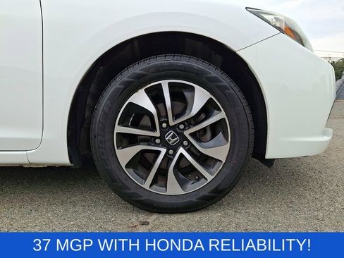 Used 2015 Honda Civic EX image 9