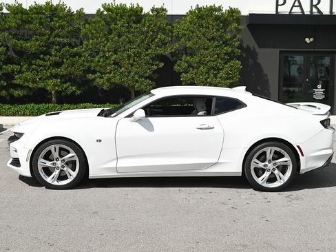 Used 2019 Chevrolet Camaro SS image 7
