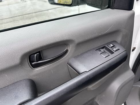 Used 2017 Nissan NV 3500 SL w/ Technology Package image 20