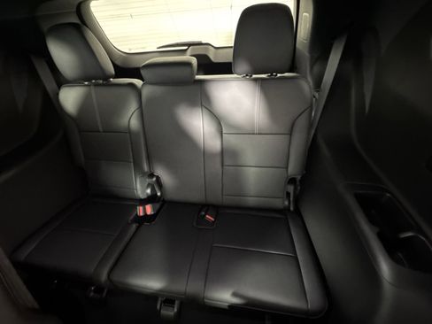 New 2026 GMC Acadia Elevation w/ Elevation Premium Package image 25