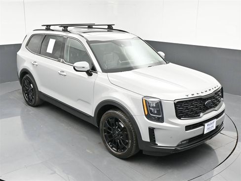 Used 2021 Kia Telluride SX w/ SX Prestige Package AWD/4WD image 24