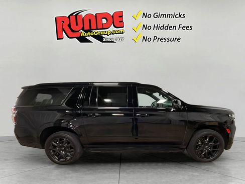 Used 2023 Chevrolet Suburban RST w/ Luxury Package AWD/4WD image 7