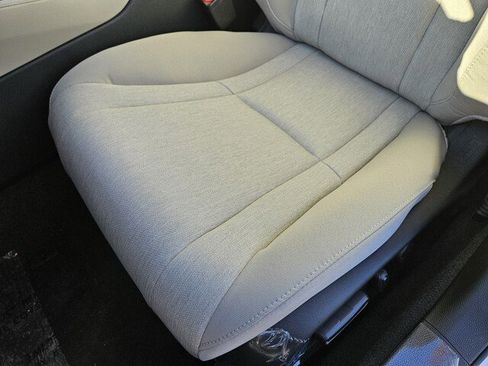 New 2025 Honda Accord SE image 8