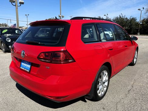 Used 2015 Volkswagen Golf SEL image 31