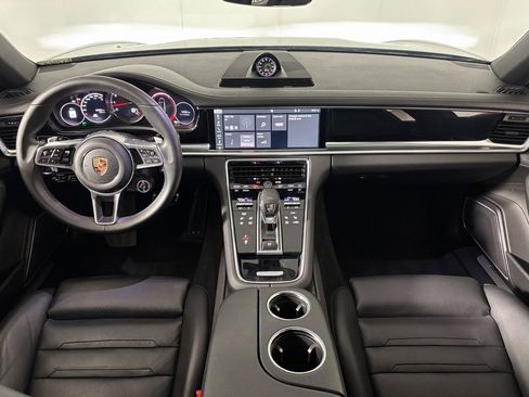 Used 2018 Porsche Panamera 4S image 20