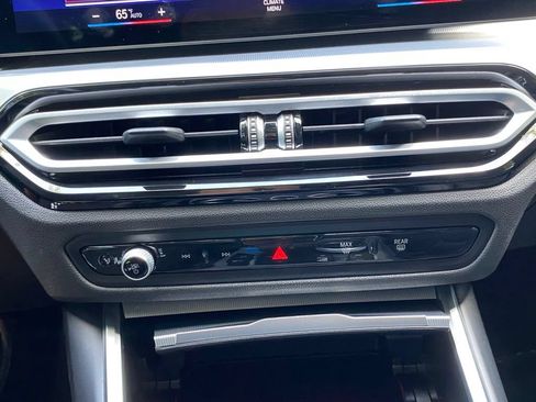 Used 2023 BMW i4 eDrive40 w/ Premium Package RWD image 33