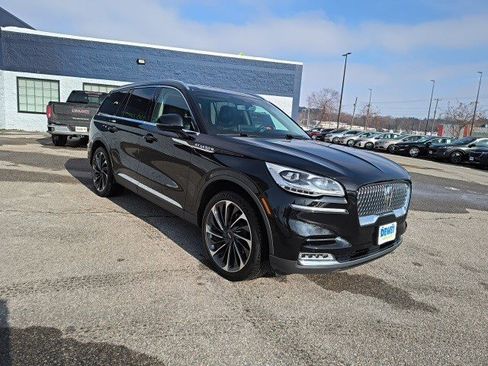 Used 2020 Lincoln Aviator Reserve w/ Equipment Group 202A image 7