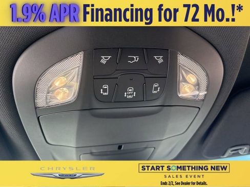 New 2026 Chrysler Pacifica Select image 15