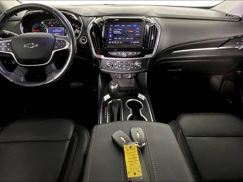 Used 2020 Chevrolet Traverse RS FWD image 18