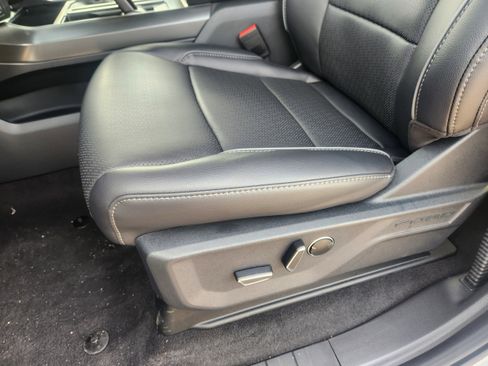 New 2025 Ford F150 Lariat w/ Equipment Group 502A High image 17