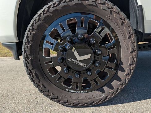 Used 2024 RAM 3500 Laramie w/ Night Edition image 35