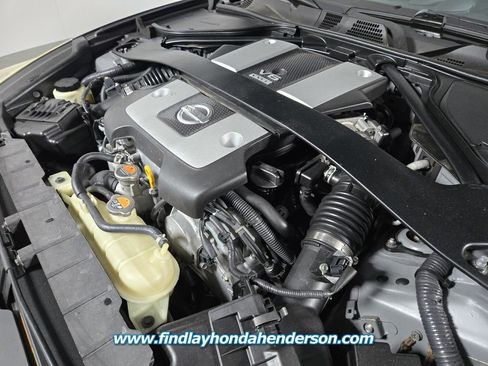 Used 2014 Nissan 370Z Touring w/ Sport Package RWD image 22
