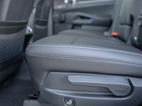 New 2026 Kia Sorento S image 37