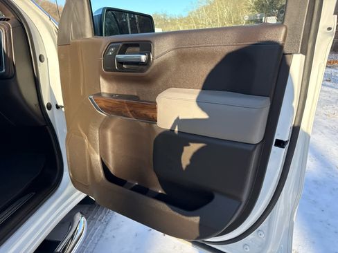 Used 2021 GMC Sierra 1500 SLT image 27