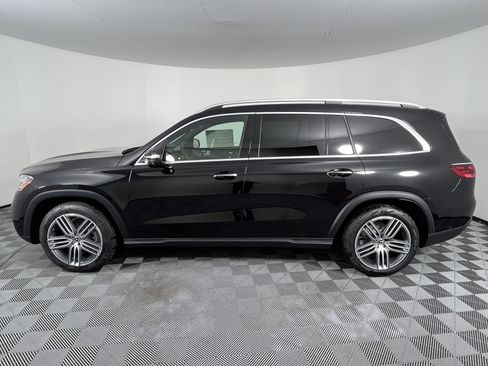 New 2025 Mercedes-Benz GLS 450 4MATIC image 9