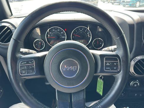 Used 2017 Jeep Wrangler Unlimited Sport w/ Quick Order Package 24S AWD/4WD image 14