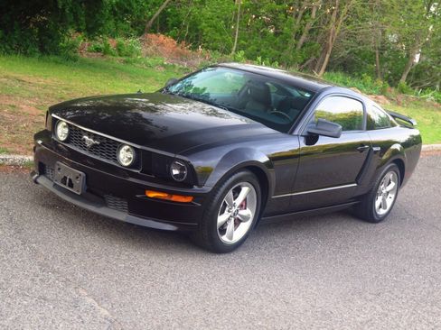 Used 2008 Ford Mustang GT RWD image 19