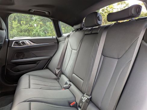 Used 2024 BMW i4 xDrive40i image 31