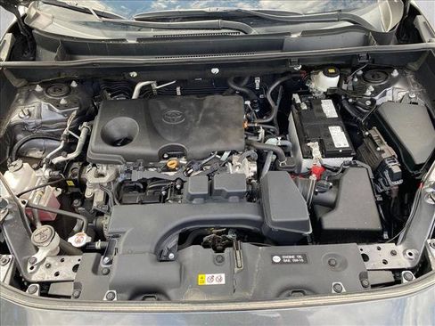 Used 2024 Toyota RAV4 LE AWD/4WD image 29