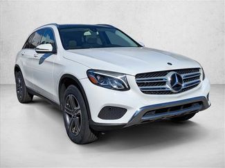 Used 2018 Mercedes-Benz GLC 300 4MATIC video 3