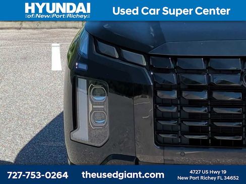 Certified 2024 Hyundai Palisade Calligraphy AWD/4WD image 9