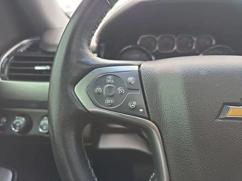 Used 2019 Chevrolet Tahoe LT AWD/4WD image 17
