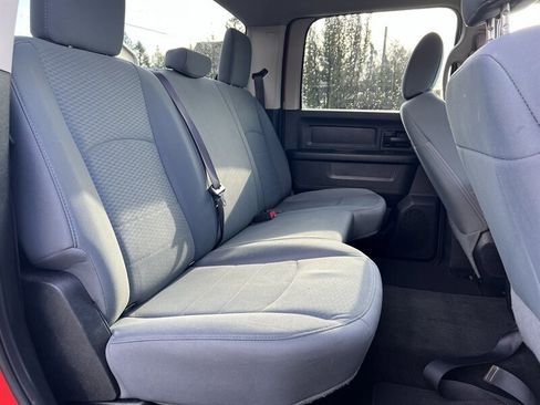 Used 2017 RAM 1500 ST w/ SXT Appearance Group image 12