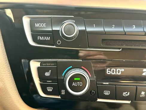 Used 2017 BMW 320i xDrive Sedan AWD/4WD image 20