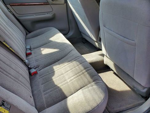 Used 2004 Chevrolet Impala image 30