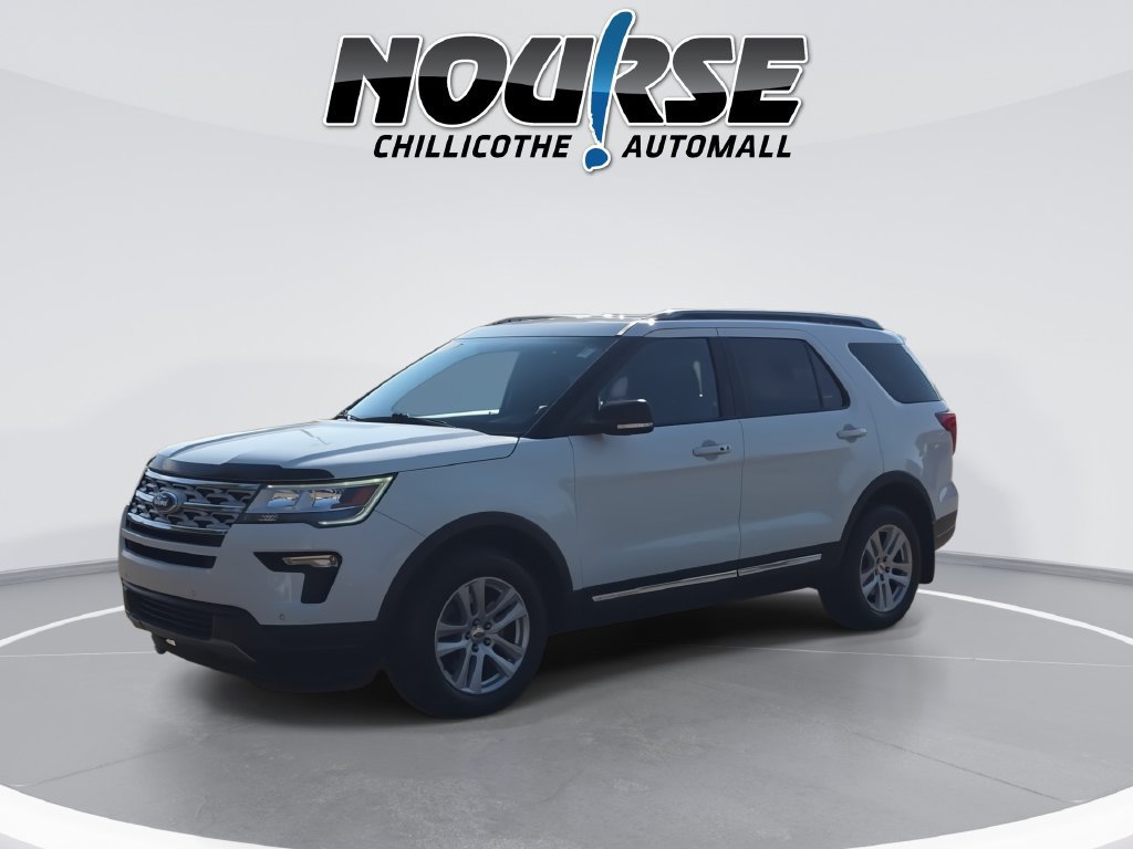 Used 2019 Ford Explorer XLT AWD/4WD image 4