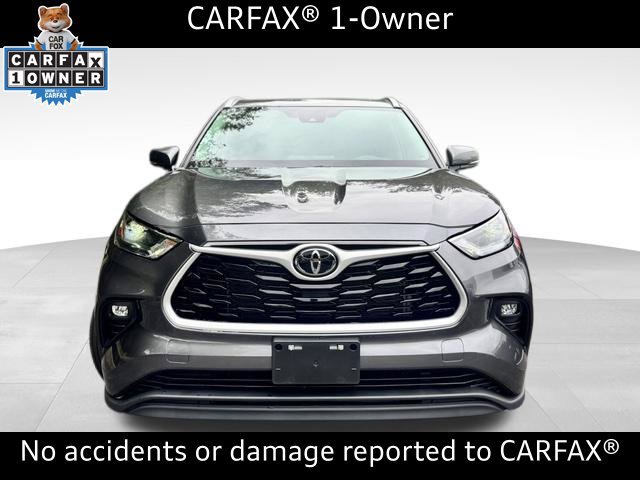 Used 2023 Toyota Highlander XLE w/ Protection Package #3 (TMS) AWD/4WD image 2