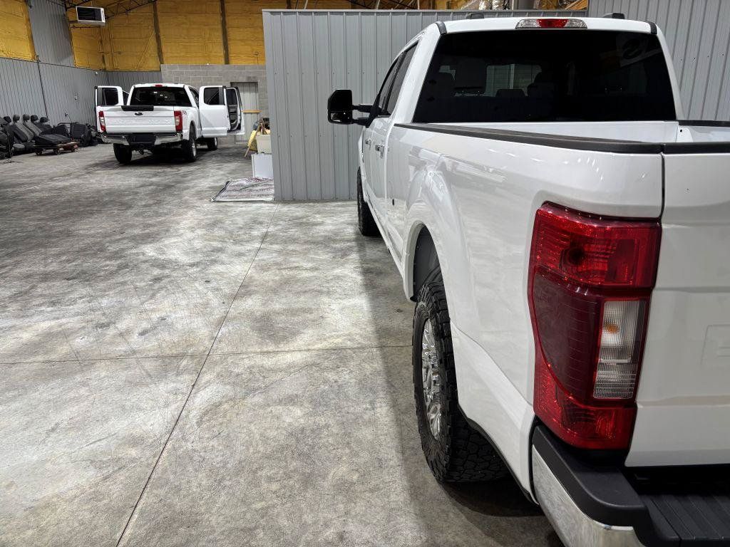 Used 2022 Ford F250 XLT w/ XLT Premium Package RWD image 9