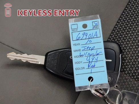 Used 2010 Jeep Wrangler Unlimited Sport AWD/4WD image 29