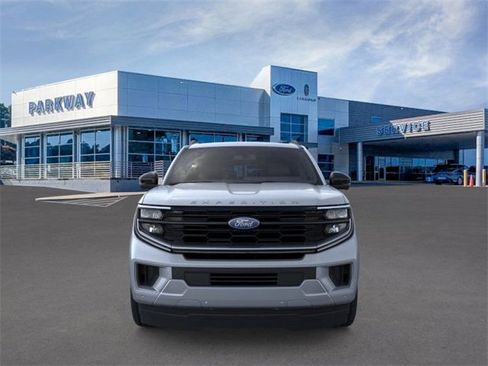New 2025 Ford Expedition Platinum w/ Driver's Package image 6