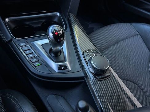 Used 2018 BMW M3 image 31