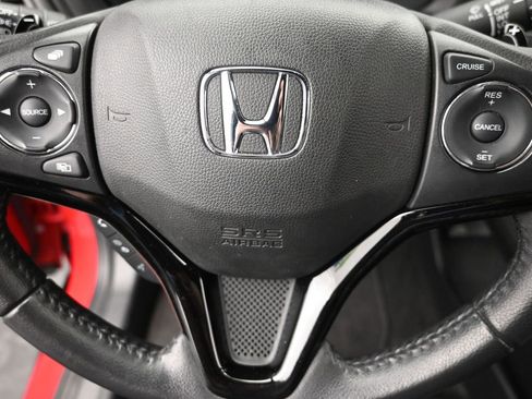 Used 2022 Honda HR-V Sport image 17