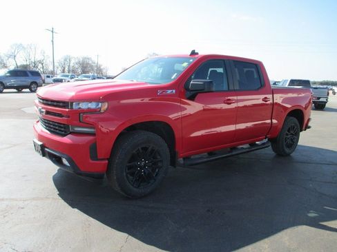 Used 2019 Chevrolet Silverado 1500 RST image 11