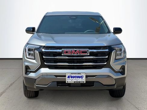 New 2026 GMC Terrain Elevation w/ Technology Package II FWD image 2