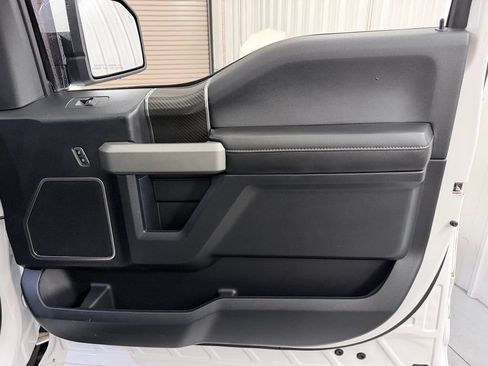 Used 2018 Ford F150 Raptor w/ Equipment Group 802A Luxury AWD/4WD image 42