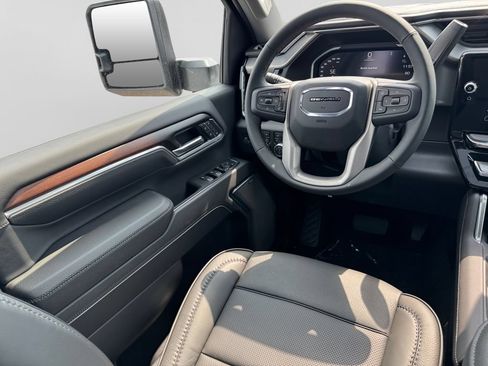 New 2026 GMC Sierra 3500 Denali w/ Denali Reserve Package AWD/4WD image 16