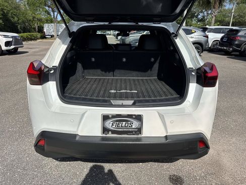 Used 2022 Lexus UX 250h w/ Accessory Package (Z2) AWD/4WD image 11