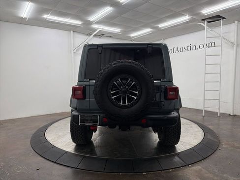 Used 2024 Jeep Wrangler Unlimited Rubicon image 6