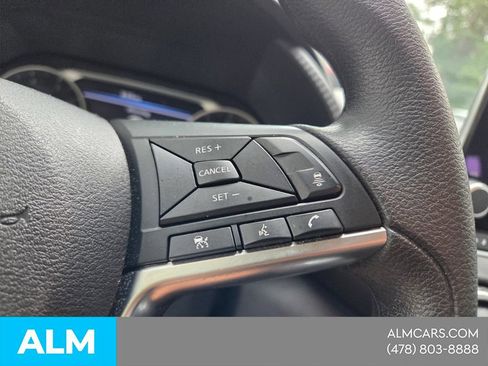 Used 2024 Nissan Sentra SV FWD image 24
