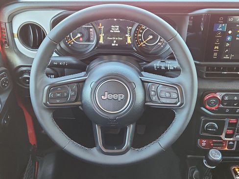 Used 2026 Jeep Wrangler Unlimited Sport AWD/4WD image 18