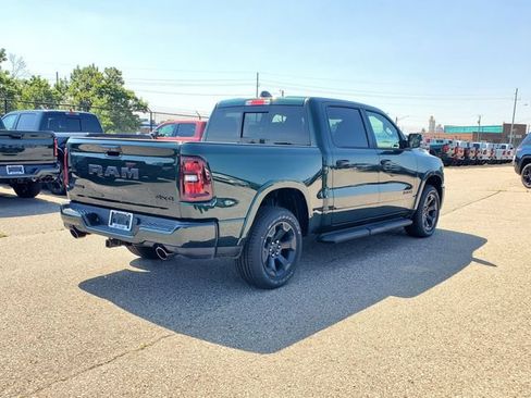 New 2026 RAM 1500 Big Horn AWD/4WD image 3