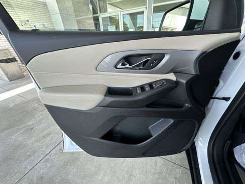 Certified 2024 Chevrolet Traverse LS w/ Safety Package FWD image 21
