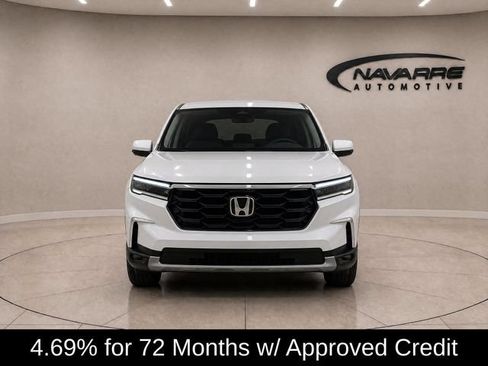 Used 2025 Honda Pilot EX-L image 2